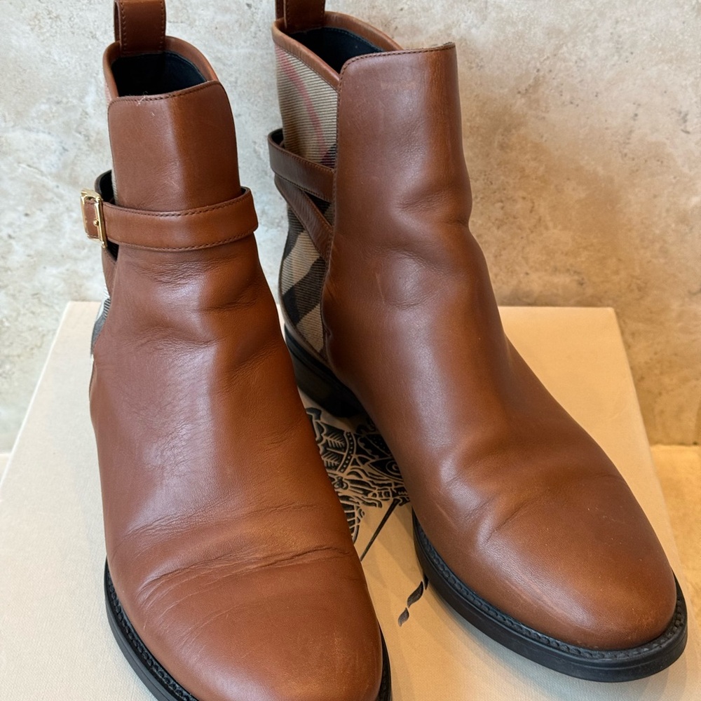 Burberry Brown Leather Ankle Boots